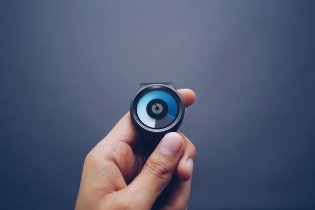 Should You Buy a Fitness Tracker? Let's Talk about the Pros and Cons