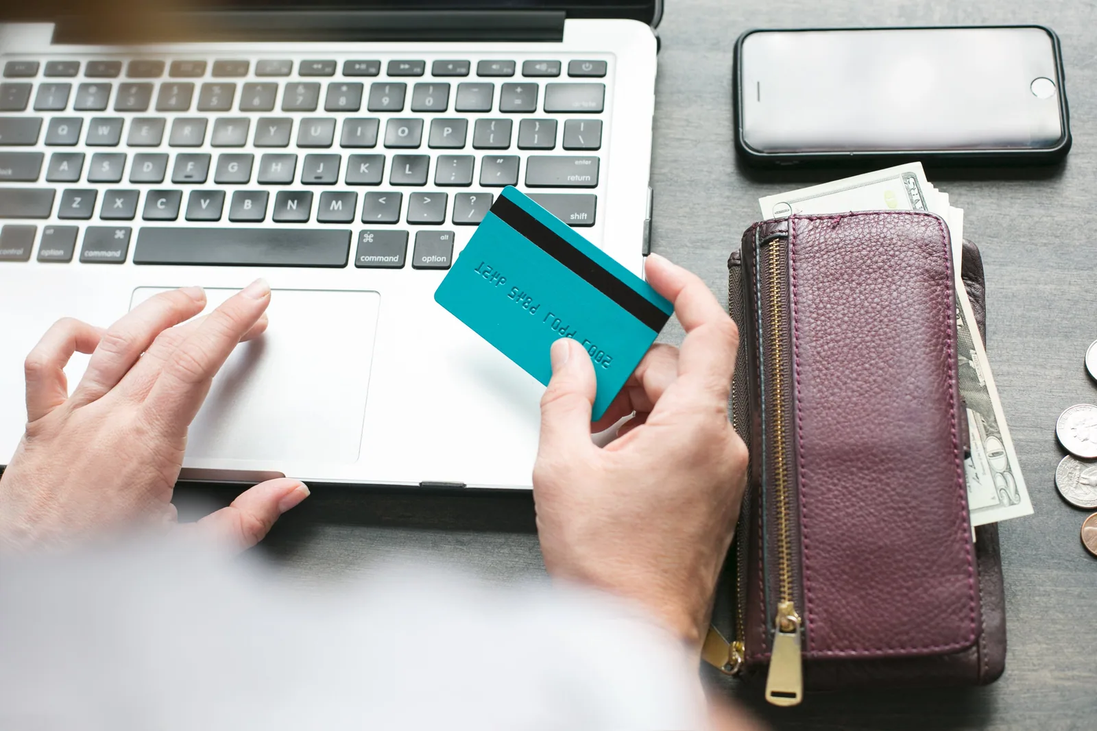 Protecting Your Money and Sanity: 3 Tips for a Safe and Hassle-free Online Shopping